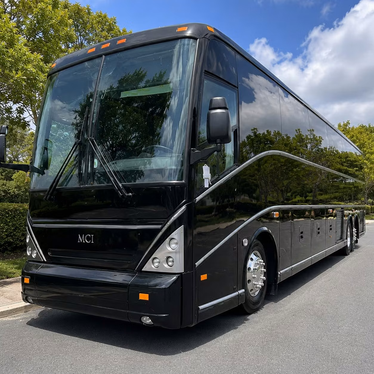 colorado springs wedding shuttle bus rentals