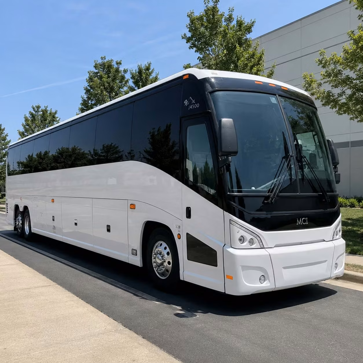 red rocks amphitheatre concert shuttles from colorado springs