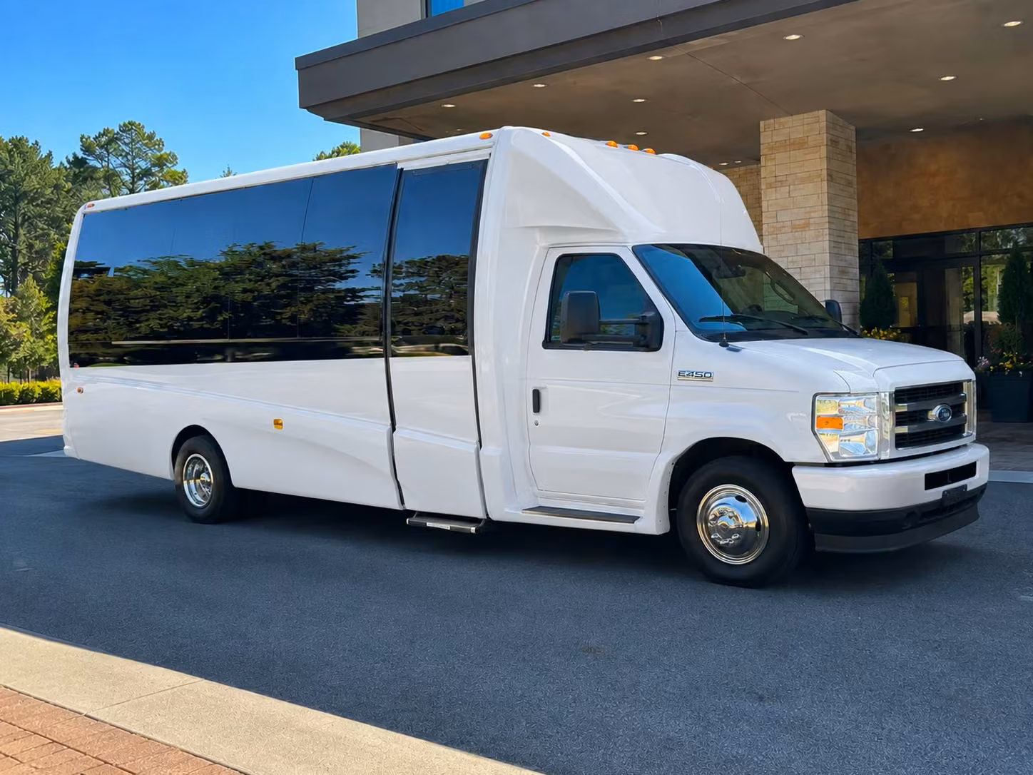 school field trip bus rentals in colorado springs