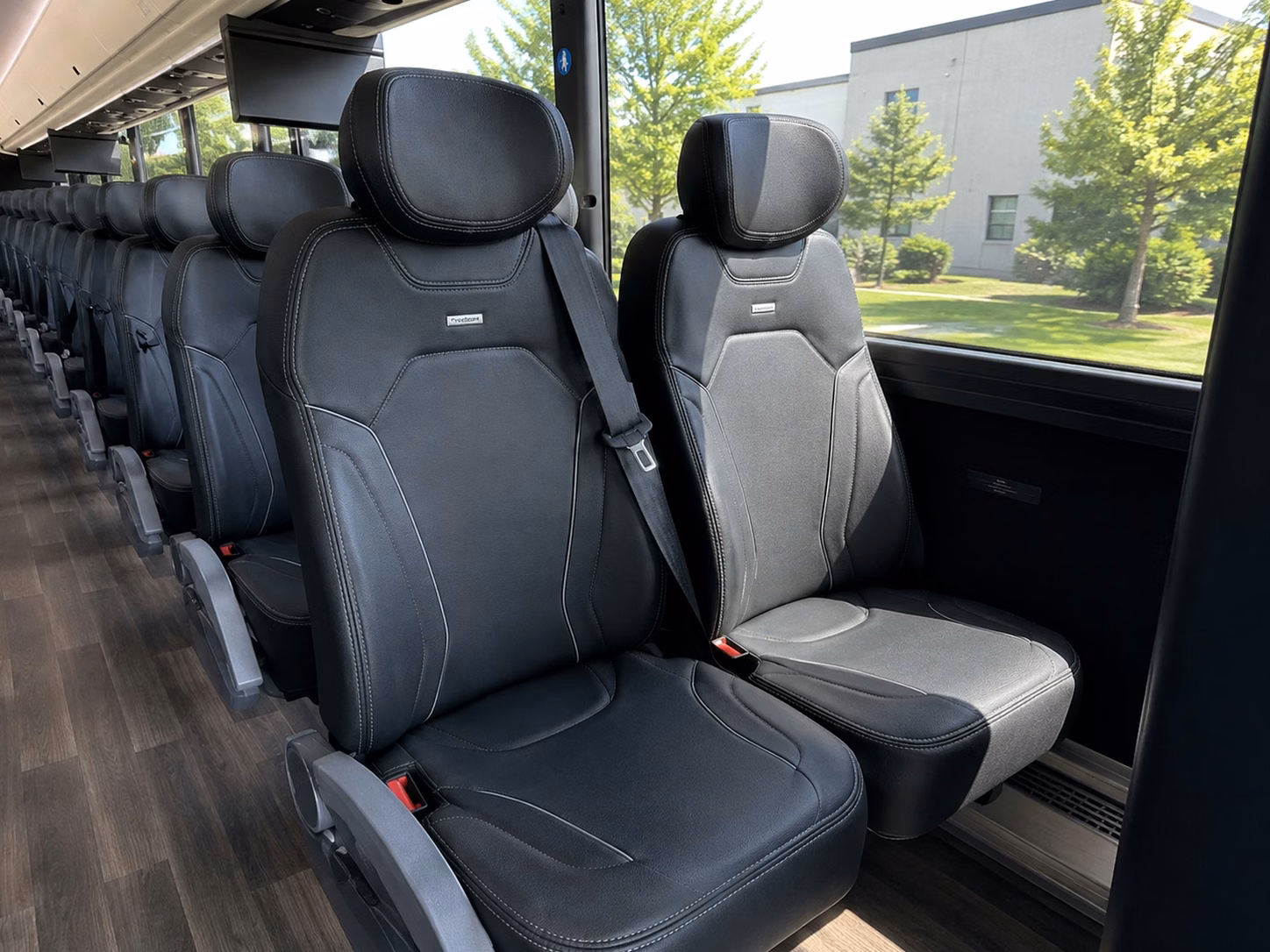 waiting free airport transfers for out of town wedding guests in colorado springs